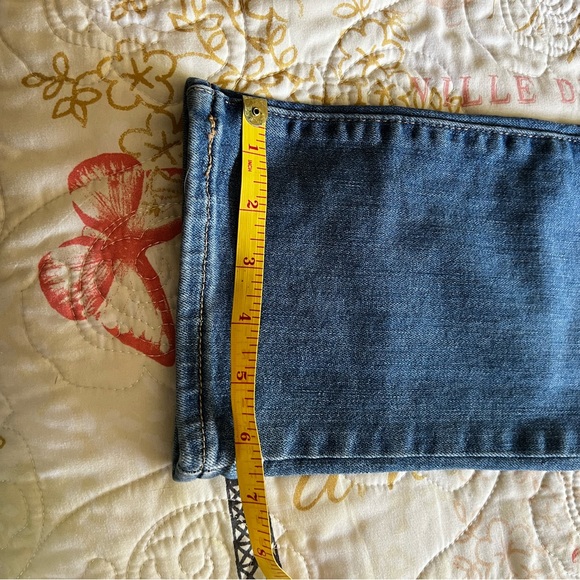 Levi’s 724 High Rise Straight Crop - Picture 5 of 9
